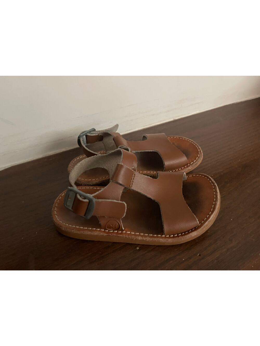 Freshly Picked girls 7 sandals
